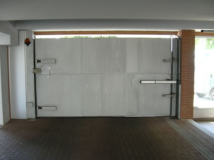 Porta garage automatizzata Porta garage automatizzata